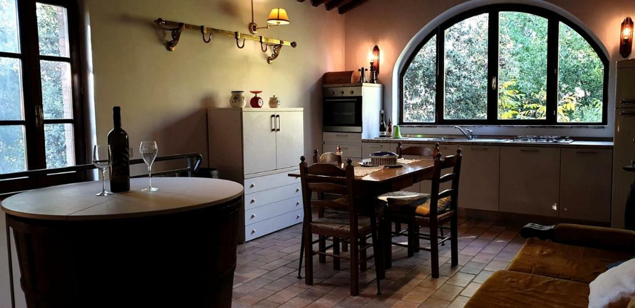 Nel Chianti Lungo La Francigena Apartamento Colle Val D'Elsa Exterior foto